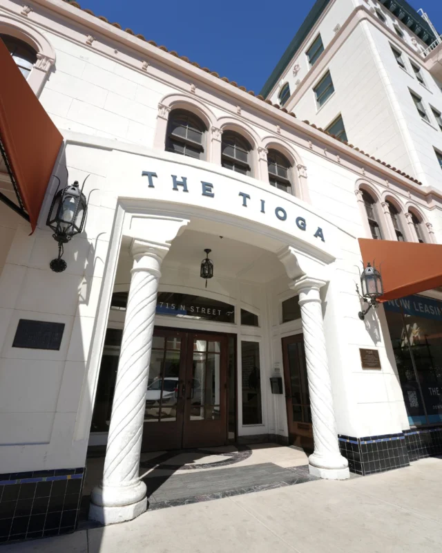 A Merced landmark with a story all its own. 🏙️✨ The Tioga adds historic character to the heart of Downtown Merced and offers another picture-perfect stop while exploring the city